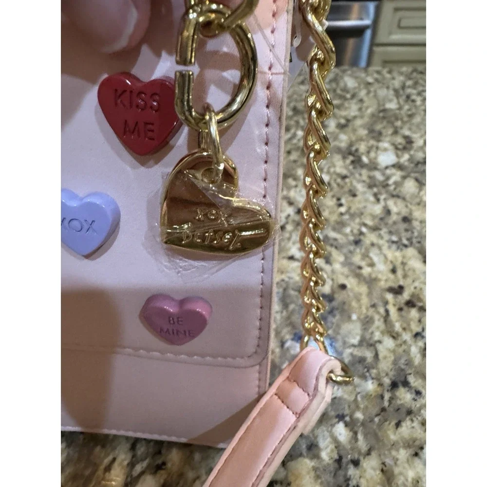 Betsey Johnson betsey johnson